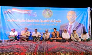 أمسية تراثية وشعرية حاشدة في ساحة اعتصام المكلا تطالب بإعلان دولة الجنوب العربي