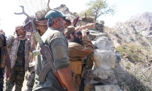 العميد الوالي يزور جبهة ثره بأبين ويطلع على جاهزية قـ.ـواتنا المسلحـ.ـة الجنوبية