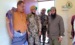 العميد الوالي يزور قوات الحزام الأمني قطاع زنجبار ويؤكد تعزيز الجهود الأمنية