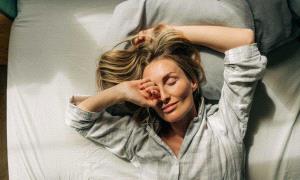 كيف تؤثر الأمعاء في راحة نومك ليلاً؟