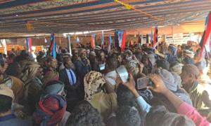 وفد من أبناء الصعيد يزور مخيم الاعتصام المفتوح في شبوة 