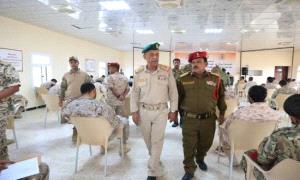 قائد العسكرية الثانية يتفقد امتحانات دورة قادة السرايا في المكلا