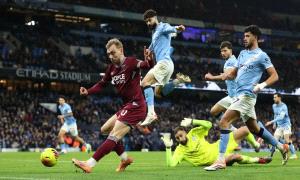 مانشستر سيتي يقفز إلى صدارة البريميرليج مؤقتًا بثلاثية أمام وست هام
