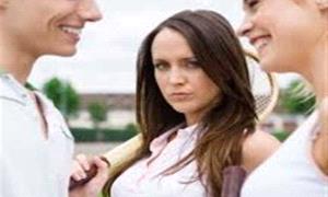 حاسدون وغيورون.. 5 أبراج لا تتقبل نجاح الآخرين


