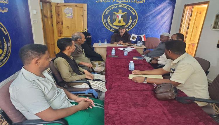 تنفيذية انتقالي سيئون تناقش الأوضاع الاقتصادية والخدمية بالمديرية