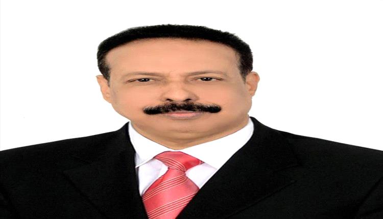 رئيس الوزراء يكلّف المهندس حسين العقربي برئاسة صندوق صيانة الطرق والجسور بعدن