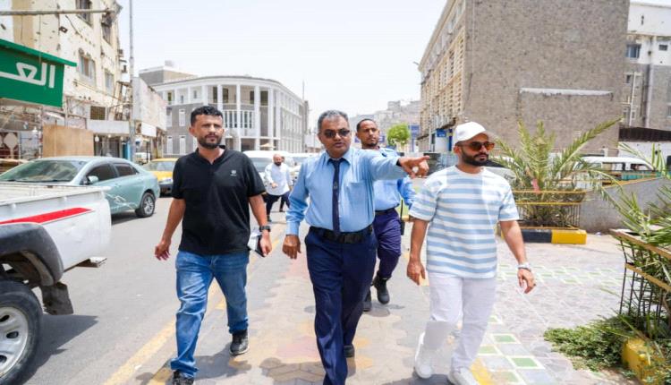 تدشين مشروع إشارات المرور في مديرية صيرة بعدن

