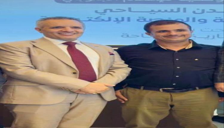 جميل أن تُفاجأ بنُبل إنسان .. في لحظة كنت تتهيَّأ فيها لأسوأ ما فيه
