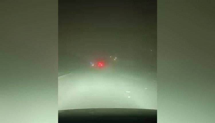 رياح شديده تضرب محافظه عدن