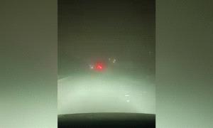 رياح شديده تضرب محافظه عدن