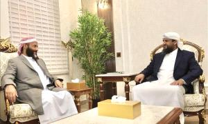 المحرمي يبحث مع وزير الأوقاف سبل تعزيز الخطاب الديني وتطوير خدمات الحج ومواجهة المخاطر الاجتماعية
