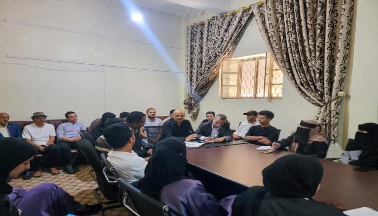 فرع المؤتمر الشعبي العام في تعز يهنئ الشباب بنجاح مؤتمرهم