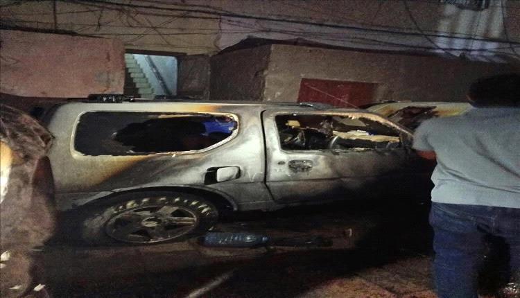 عاجل : انفجار سيارة في حي القلوعة بعدن دون وقوع إصابات