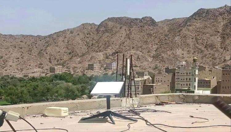 مليـ.ـشيا الحـ.ـوثي تقتحم منازل المواطنين في صنعاء بحثًا عن أجهزة "ستارلينك"