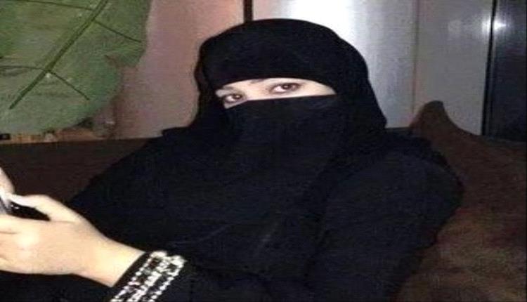 صدمة في المعلا.. فتاة تُضبط وهي تدفن "أسحار" بين القبور!