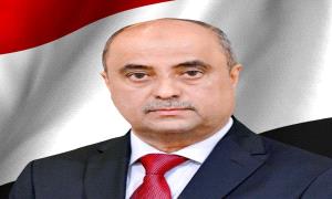 رئيس الوزراء يتواصل مع وزير الأوقاف للاطمئنان على أوضاع الحجاج اليمنيين