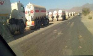 سائقو شاحنات الغاز يبدأون إضرابًا في أبين احتجاجًا على الجبايات
