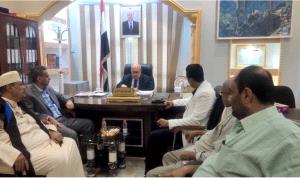 وزير الإدارة المحلية يؤكد على الانضباط الوظيفي ويشيد بأداء كوادر الوزارة بعد إجازة عيد الأضحى

