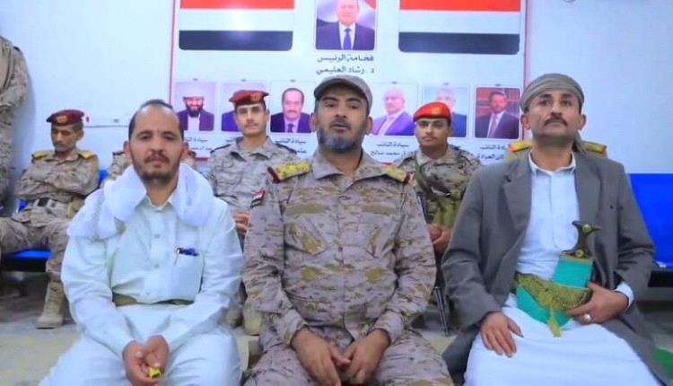 رئيس هيئة الأركان يكرّم 100 حافظ لكتاب الله في مأرب 