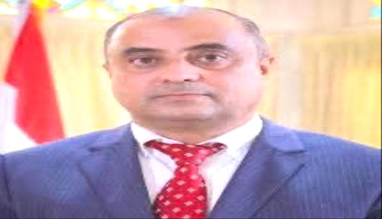 السيرة الذاتية للأستاذ سالم بن بريك رئيس مجلس الوزراء الجديد
