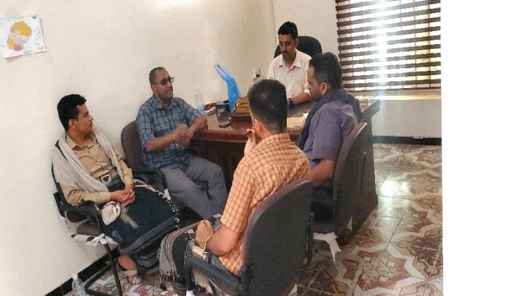 مدير عام التأمينات الاجتماعية بالضالع يستقبل مديري الغرفة التجارية ومنشآت القطاع الخاص
