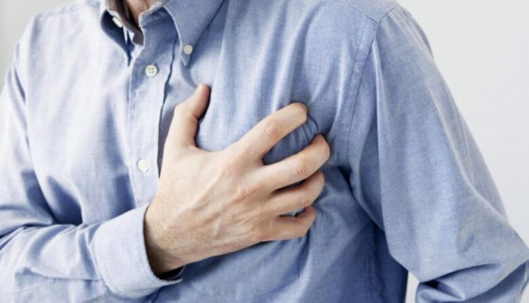 أعراض غير متوقعة للنوبة القلبية.. بين آلام المعدة وتوهّم السكتة الدماغية