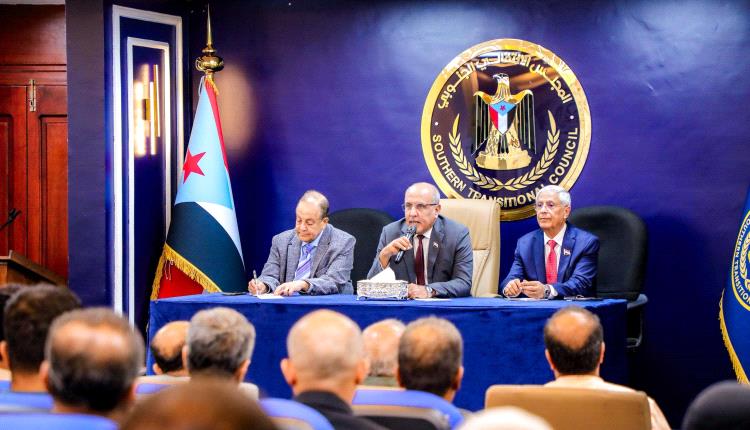 الكثيري : الوضع الاقتصادي يعكس فشل أداء الحكومات المتعاقبة