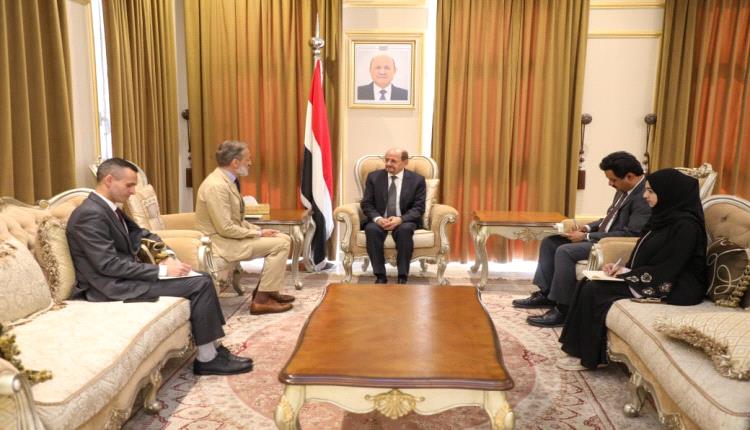 وزير الخارجية يلتقي منسق الشؤون الإنسانية للأمم المتحدة
