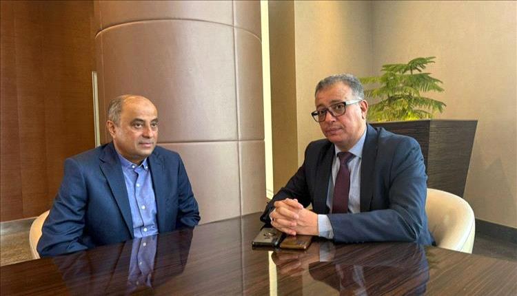 رئيس الوزراء سالم بن بريك: يدلي بتصريح هام حول جهود الحكومة في تحسين خدمة الكهرباء وموعد صرف الرواتب  
