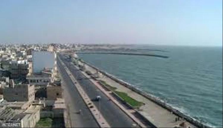 وفاة زوجة وابنة مدير مدرسة في محافظة الحديدة