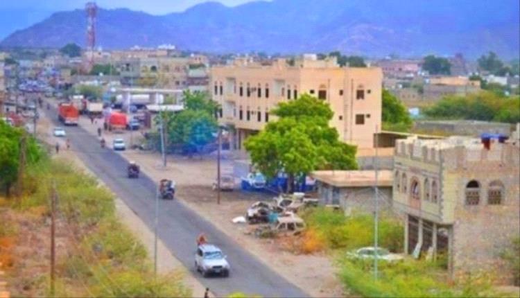 شجار على متن باص يسفر عن مصـ.. رع فتاة يمنية بهذه المحافظة! 