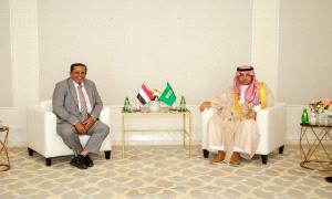رئيس هيئة الطيران يبحث مع نظيره السعودي تعزيز التعاون بمجال الطيران المدني 