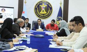 الأمانة العامة بالانتقالي تنظم حلقة نقاش عن الحماية القانونية لموظفي القطاع العام والمختلط في عدن