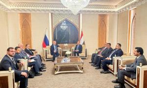 وزير الخارجية اليمني يلتقي المبعوث الروسي لبحث تعزيز العلاقات الثنائية