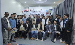 صورة تختصر المعركة، وإبتسامة تختزل الرد ..!