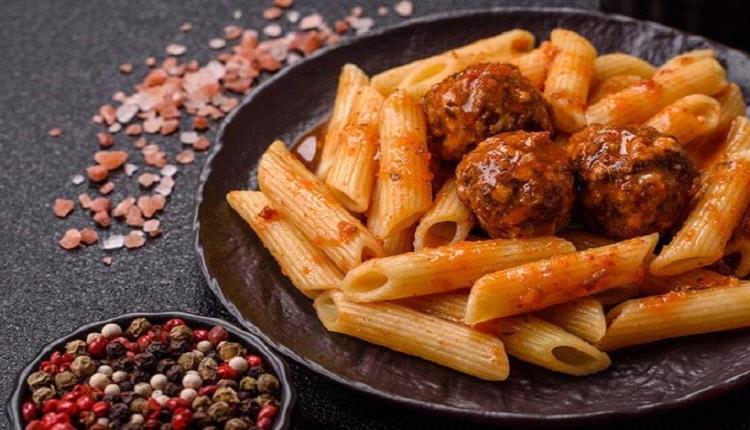 انتفاخ وثقل بعد الغداء؟.. إليك تفسير العلم الحديث
