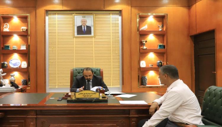 محافظ حضرموت يوجه بدراسة مشاريع تنموية بغيل باوزير واستلام مشروع الحاجز المائي بوادي جد
