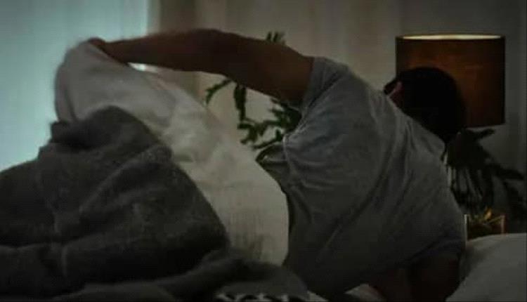 الاستيقاظ فجراً ليس اضطراباً.. ما لا تعرفه عن النوم التاريخي