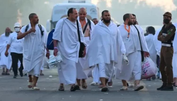 قرار سعودي مفاجئ يربك خطط المعتمرين !


