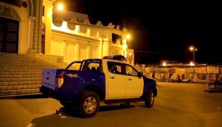 شرطة روكب بالمكلا تضبط عـ.ـصابة خطـ.ـيرة متورطة في سرقات منازل ومجوهرات