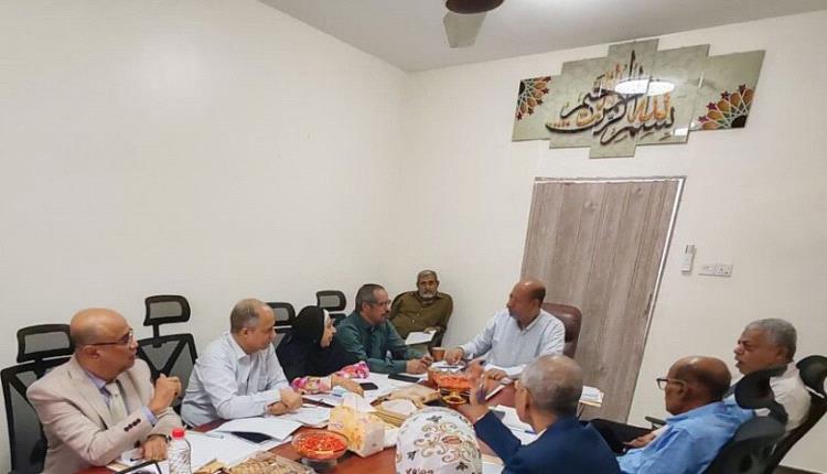 المجلس الطبي الأعلى يبحث تقارير اللجان ويقر إجراءات لتعزيز جودة الخدمات الصحية