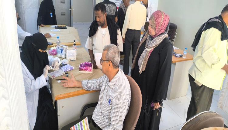 الرابطة الحضرمية للسكري تنفذ حملة" السكري في مكان العمل" بديوان محافظة حضرموت بالمكلا