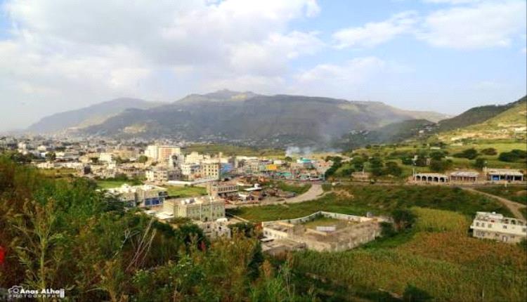 إب: حادث سير مأساوي يودي بحياة معلم وسط تصاعد الحوادث المرورية
