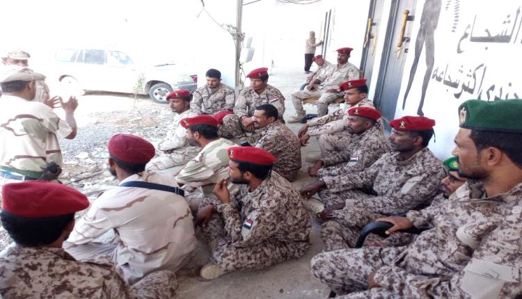 اللواء الرابع دعم وإسناد يواصل تأهيل وتدريب ضباطه وأفراده وفق برنامج متكامل برعاية العميد علي القاضي