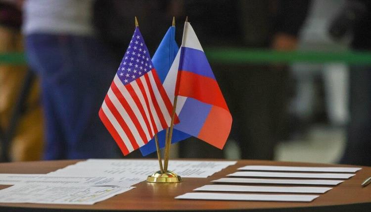 "إزفستيا": موسكو وواشنطن تبحثان عن مكان لعقد لقاء برلماني