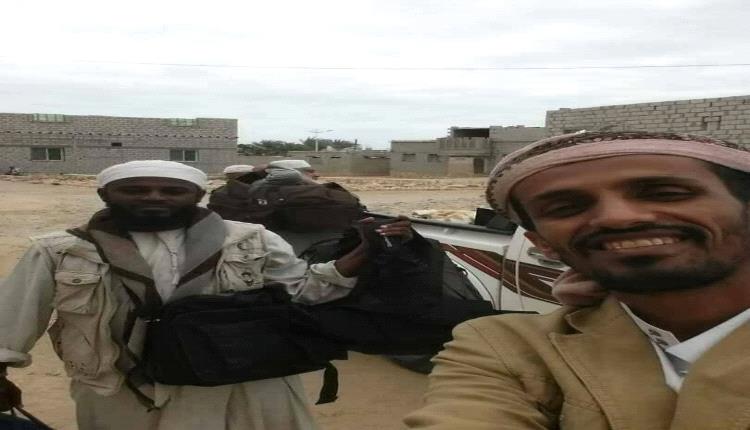 سخرية واسعة من إشاعة اعتقال عادل الحسني بعد ظهوره مدعيًا إيقافه