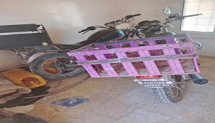  أمن دوعن يطيح بسارق محترف في سرقة الدراجات النارية بعد عملية رصد محكمة