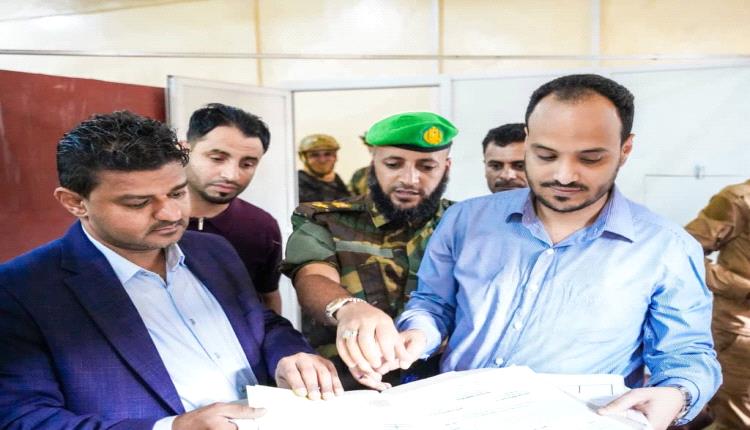 مأمور الشيخ عثمان وسام معاوية يثمن جهود وحدة التدخل في حماية الأراضي بعدن