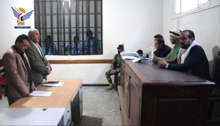 بتهمة التخابر .. الحـ.ـوثيون يتهيأون لإصدار أحكام بالإعـ.ـدام ضد 21 يمنيًا