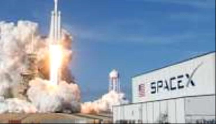 سبيس إكس تطلق 29 قمراً جديداً لتعزيز شبكة ستارلينك العالمية